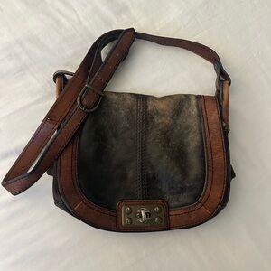 Fossil Saddle Crossbody